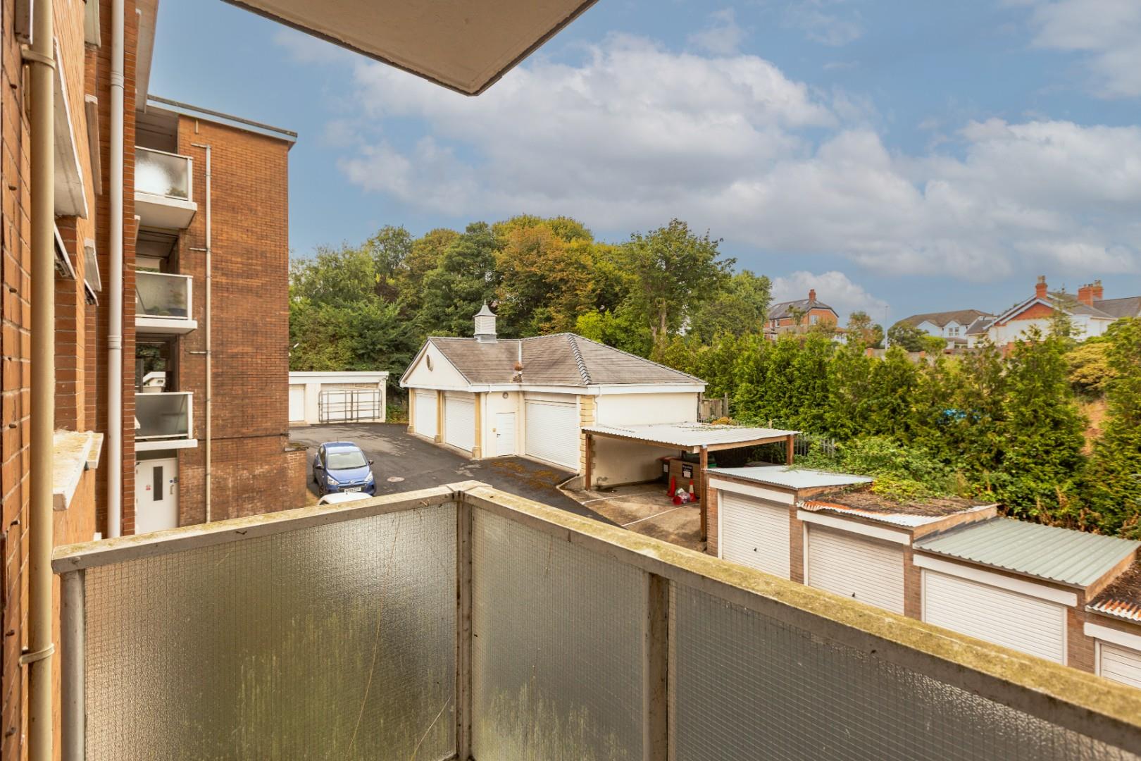 Brynfield Court, Langland, Swansea, SA3 4TF